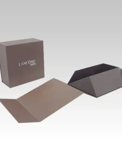 Collapsible Rigid Boxes